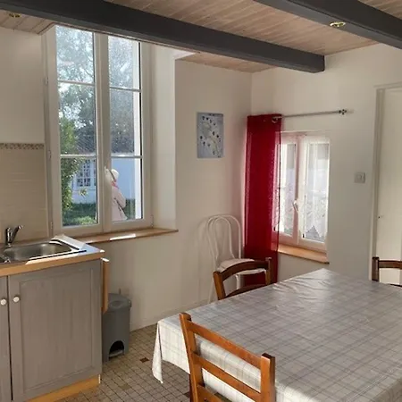 Maison Renovee Pres De La Pour 5 Personnes A - Fr-1-823-126 Feriehus *